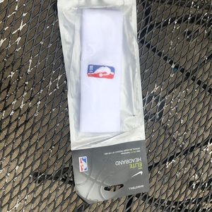 Nike Elite Basketball Headband
